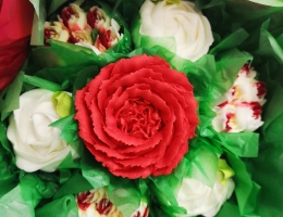 Cupcake Rose bouquet