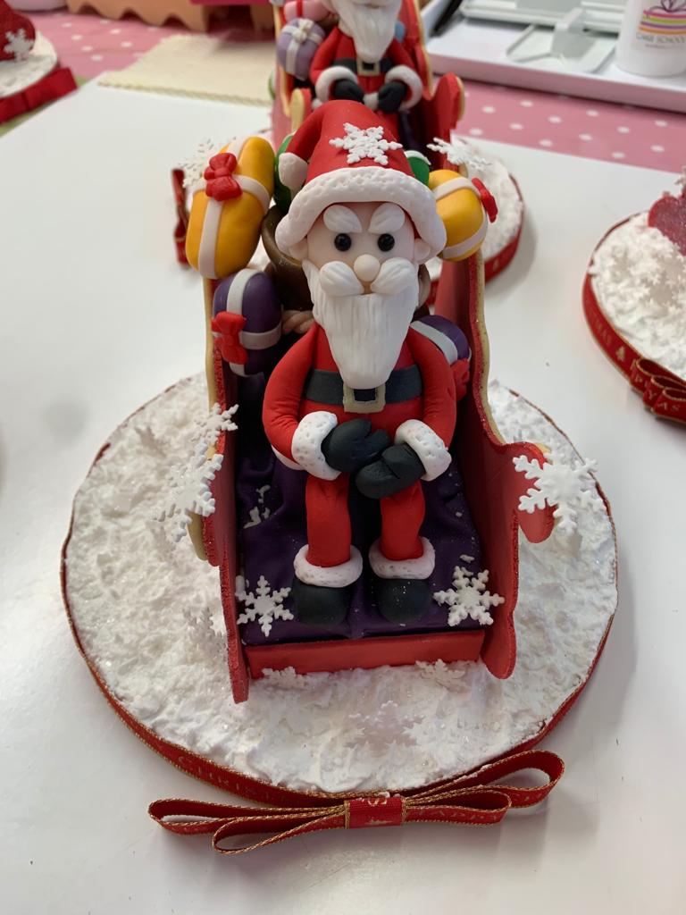 Santa night scene Christmas cake | Mummy makes cakes