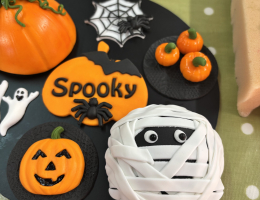 Halloween Cupcake Platter