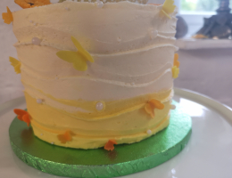 Buttercream ‘wave’ cake with SMB