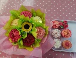 Cupcake Bouquet & Piping Day