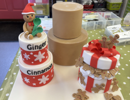 Gingerbread 6-week Christmas cake course