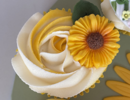 Sunflower cupcake platter